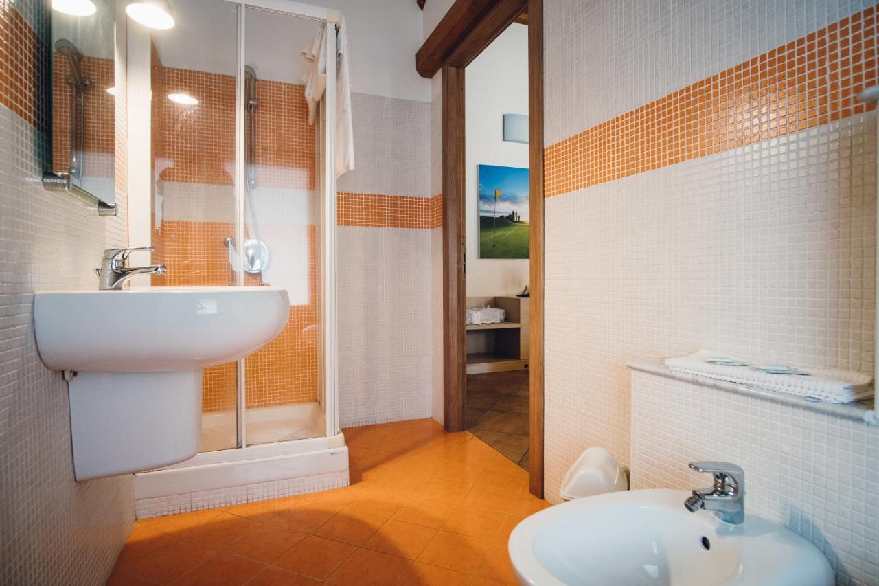 Hotel Ultimo Borgo Settimo Torinese Kültér fotó
