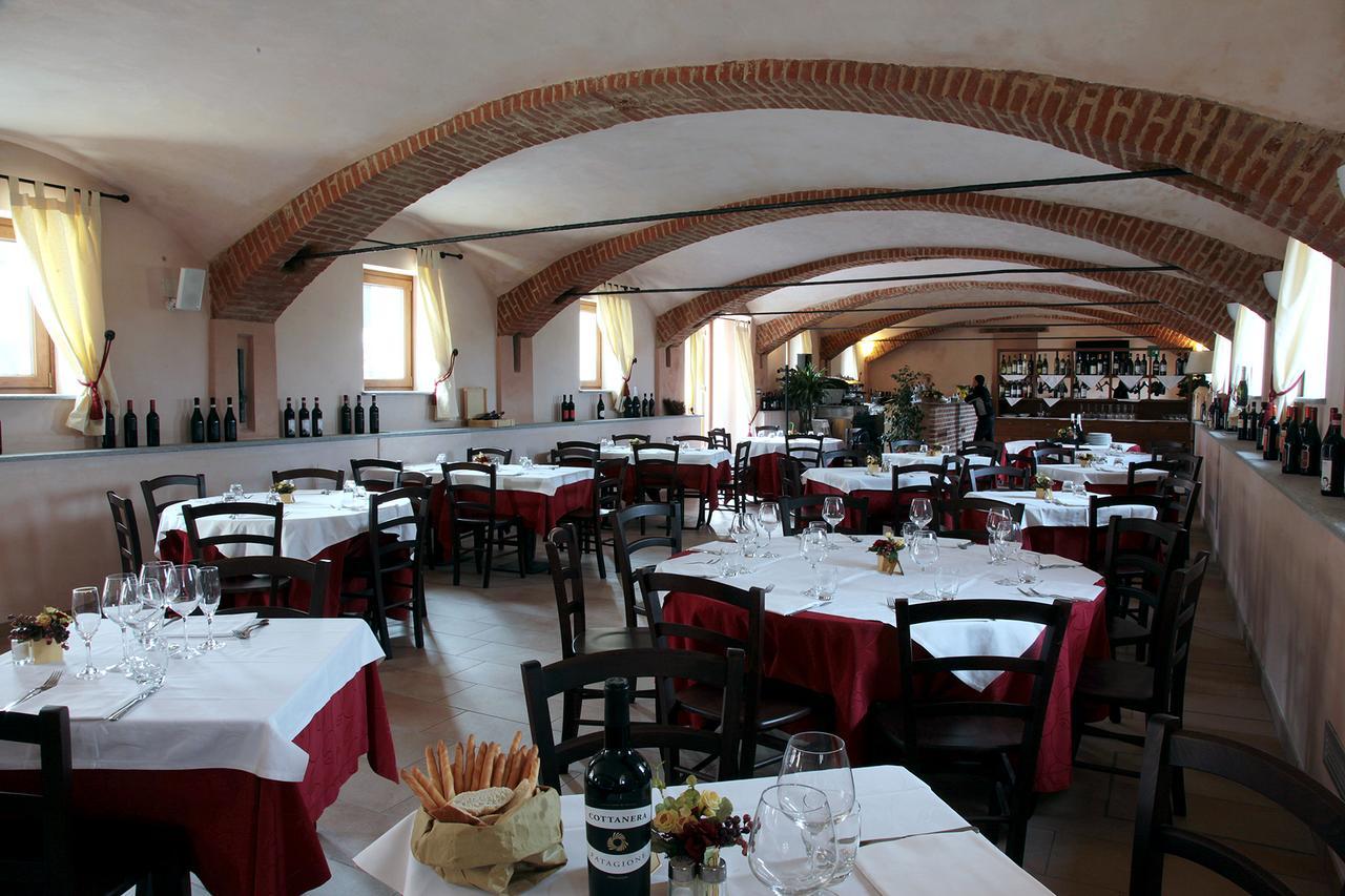 Hotel Ultimo Borgo Settimo Torinese Kültér fotó
