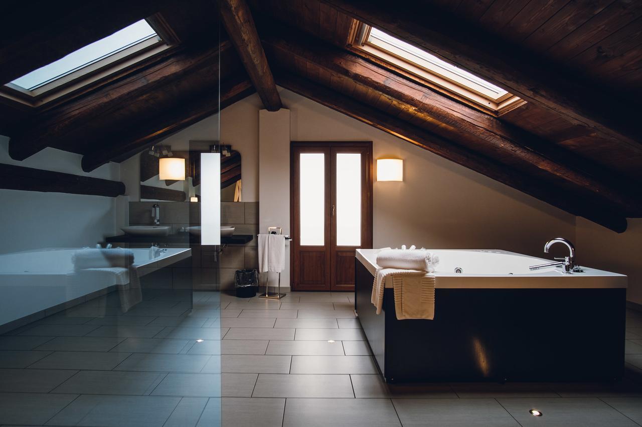 Hotel Ultimo Borgo Settimo Torinese Kültér fotó