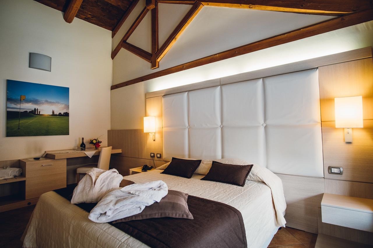 Hotel Ultimo Borgo Settimo Torinese Kültér fotó